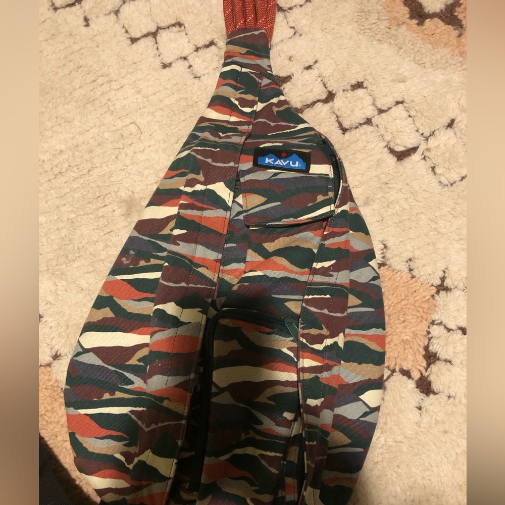 COPY - Kavu multi colored sleeves by bag